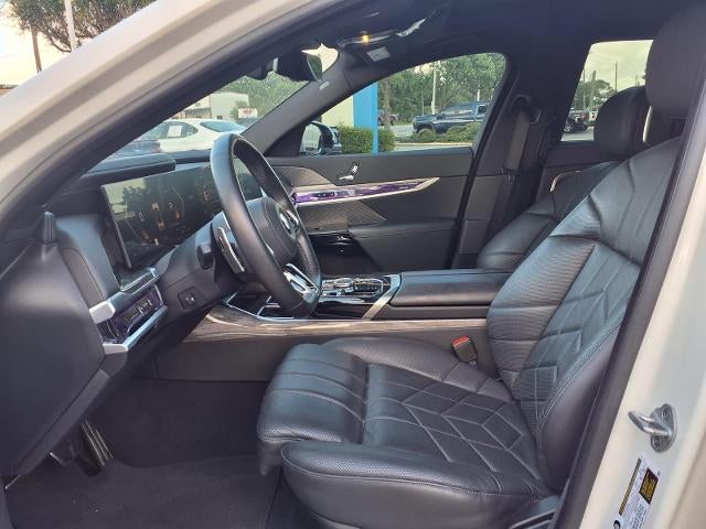 2025 BMW 7 Series 740i