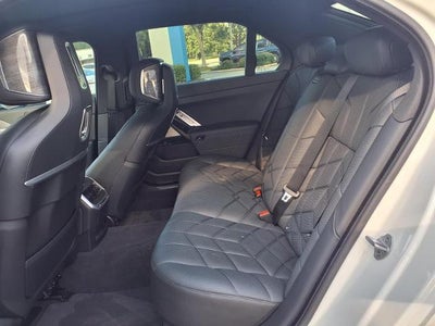 2025 BMW 7 Series 740i