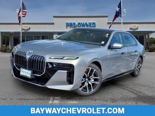 2025 BMW 7 Series 740i