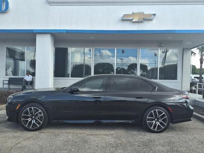 2025 BMW 7 Series 740i