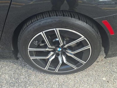 2025 BMW 7 Series 740i