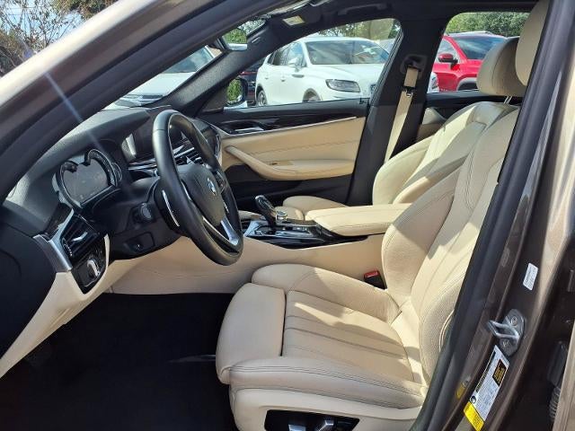 2019 BMW 540i 540i