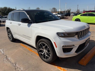 2023 Jeep Grand Cherokee Summit