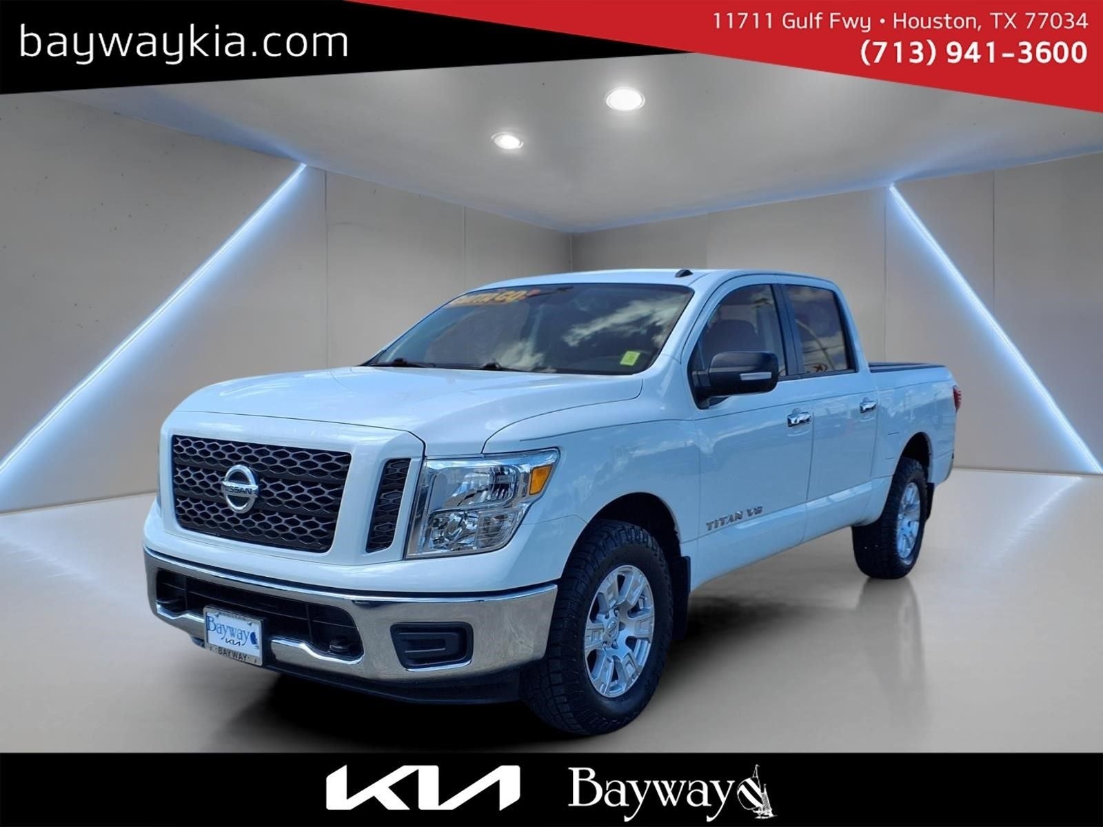 2019 Nissan Titan SV