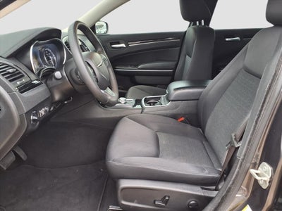 2023 Chrysler 300 Touring