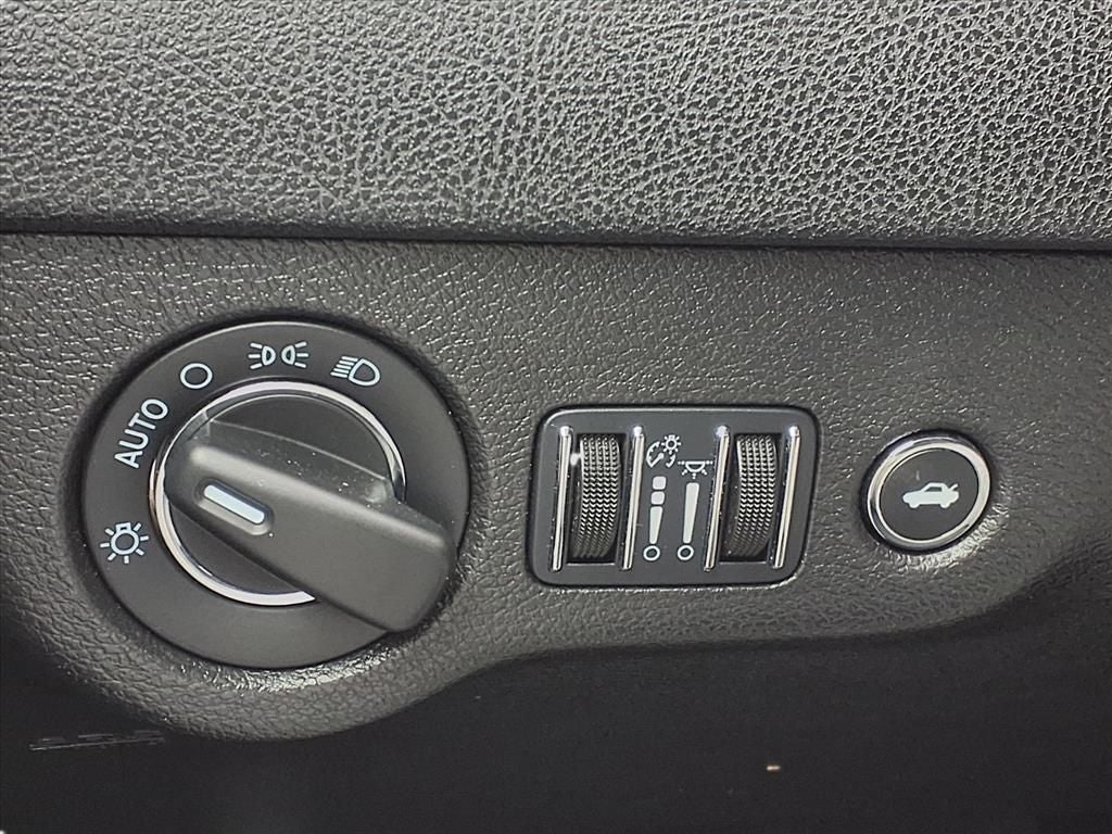 2023 Chrysler 300 Touring