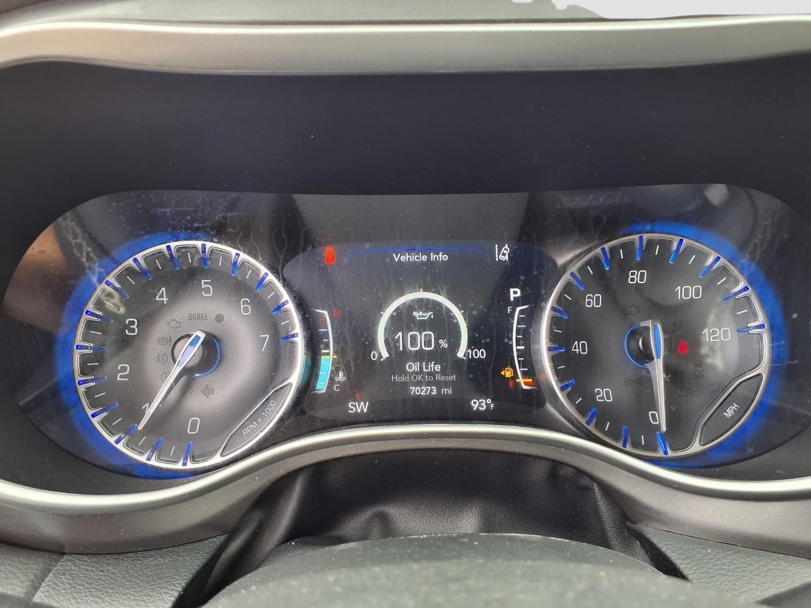 2024 Chrysler Pacifica Touring L