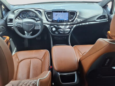 2024 Chrysler Pacifica Pinnacle