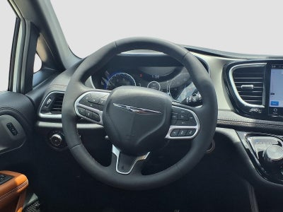 2024 Chrysler Pacifica Pinnacle