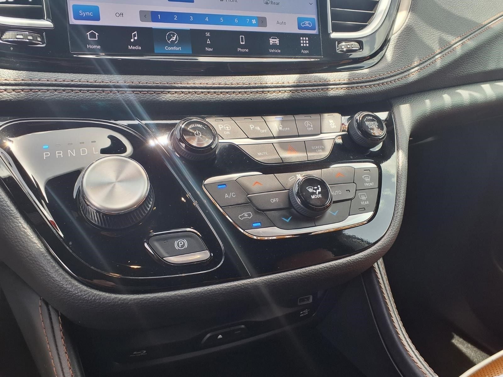 2024 Chrysler Pacifica Pinnacle