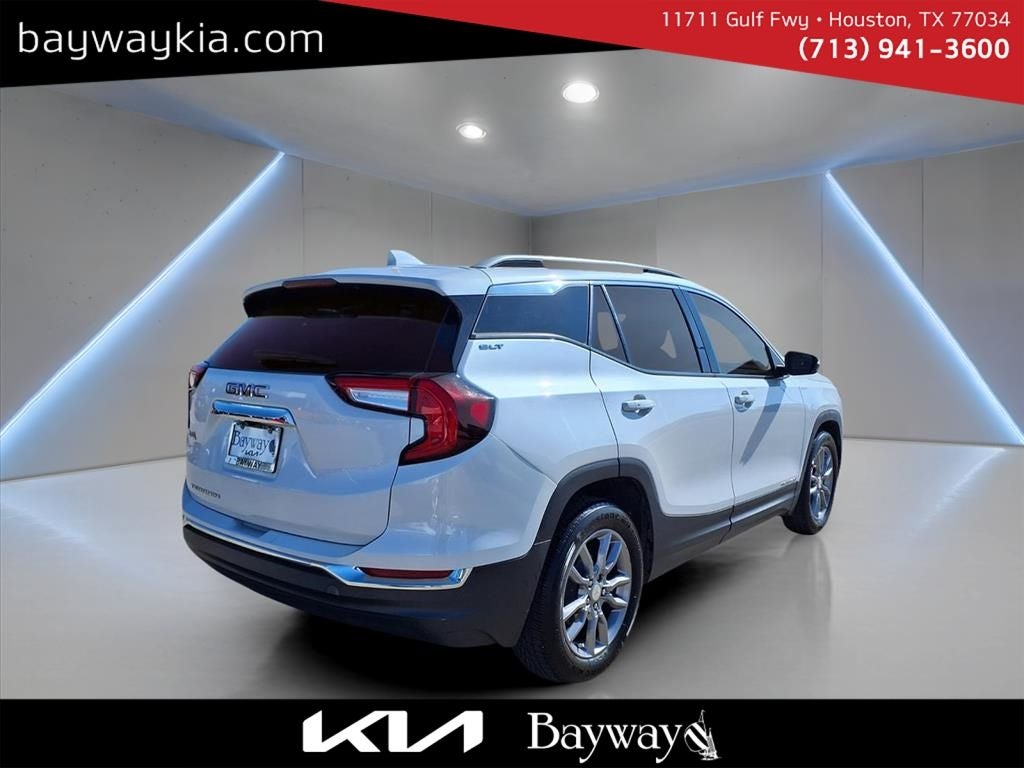 2022 GMC Terrain SLT