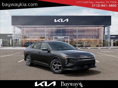 2026 Kia K4 LXS