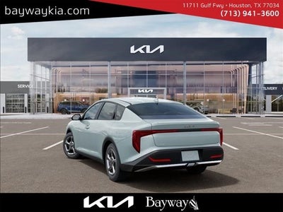 2026 Kia K4 LXS