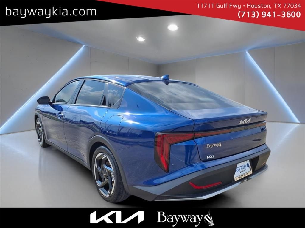 2025 Kia K4 EX
