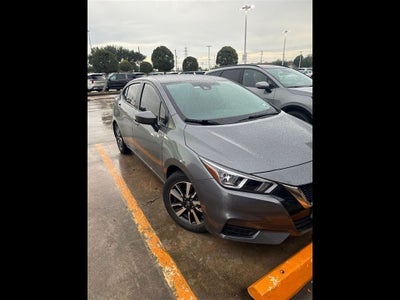 2022 Nissan Versa 1.6 SV