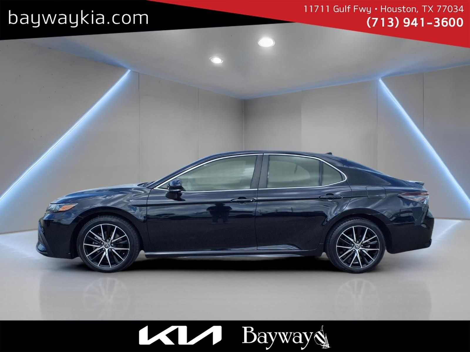 2022 Toyota Camry Base