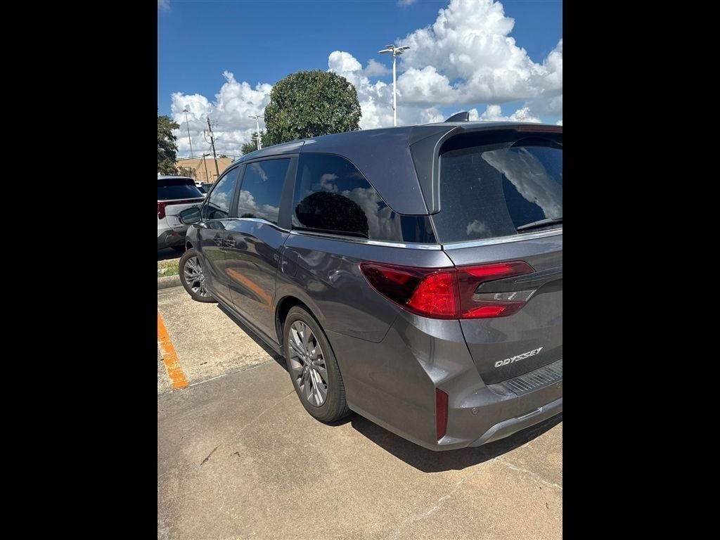 2025 Honda Odyssey Touring