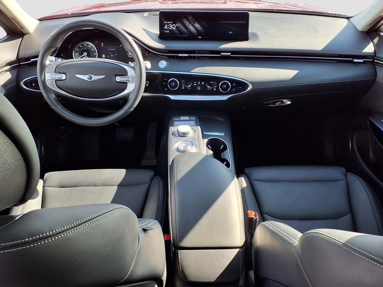 2025 Genesis GV70 2.5T