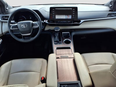 2024 Toyota Sienna XLE 7 Passenger