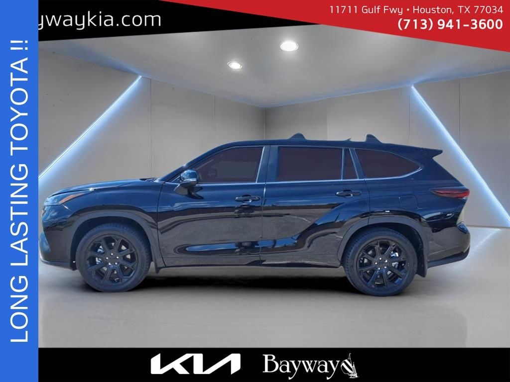 2024 Toyota Highlander LE