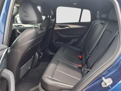 2024 BMW X4 xDrive30i