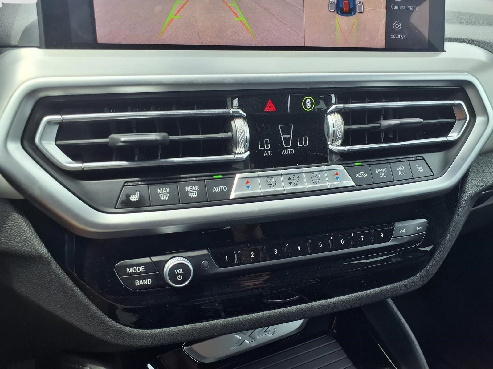 2024 BMW X4 xDrive30i