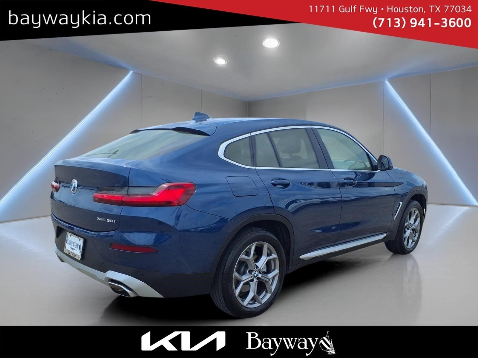 2024 BMW X4 xDrive30i