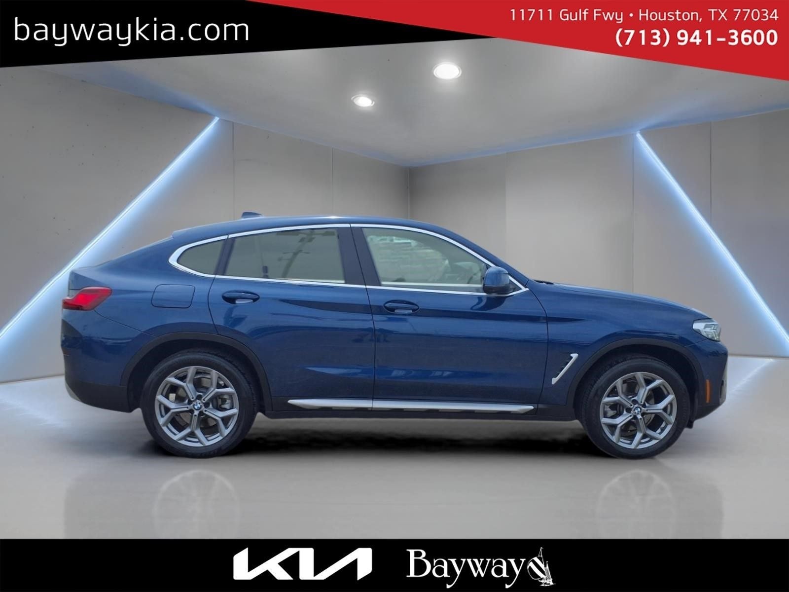 2024 BMW X4 xDrive30i