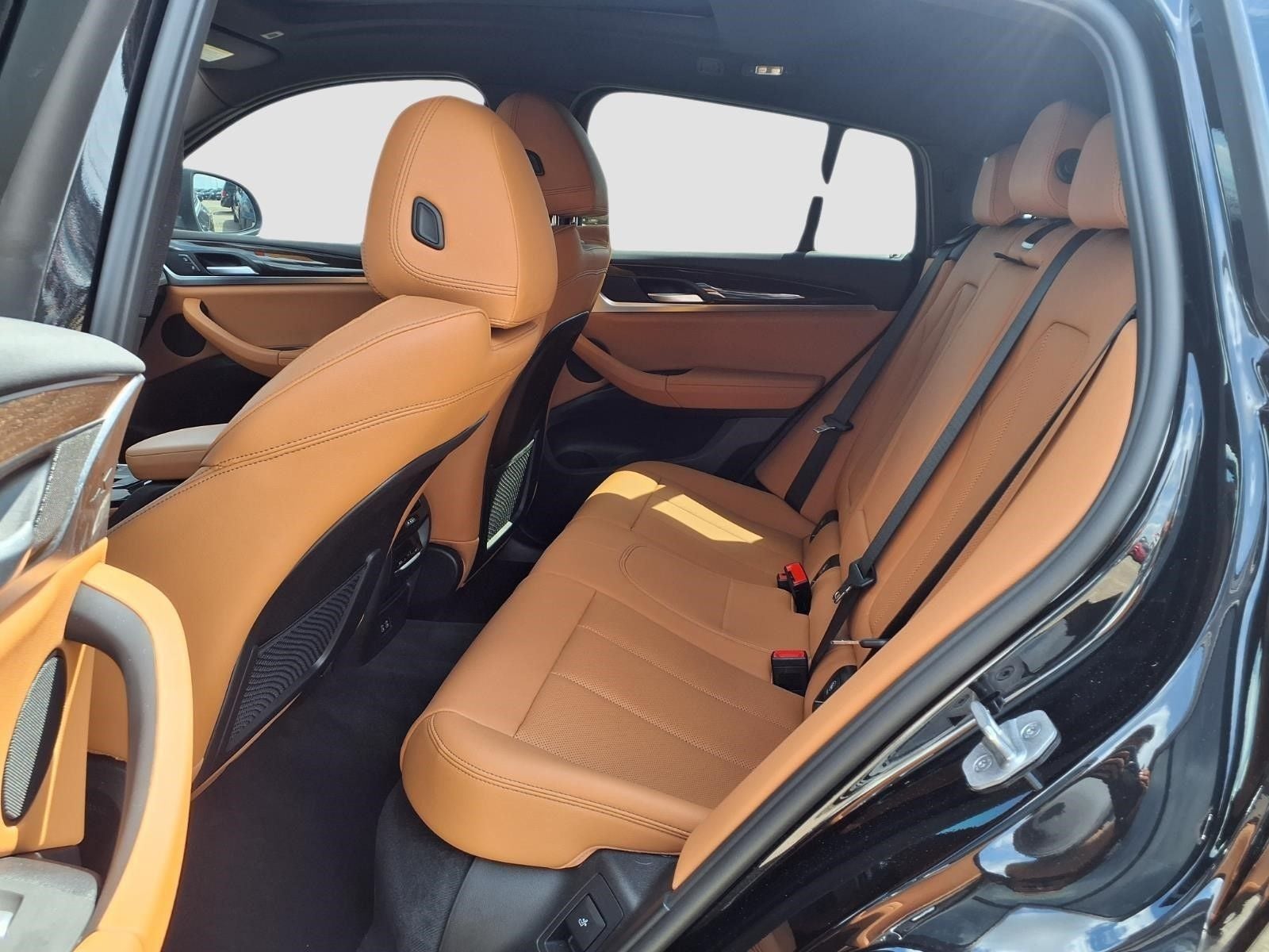2025 BMW X4 xDrive30i