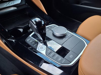 2025 BMW X4 xDrive30i