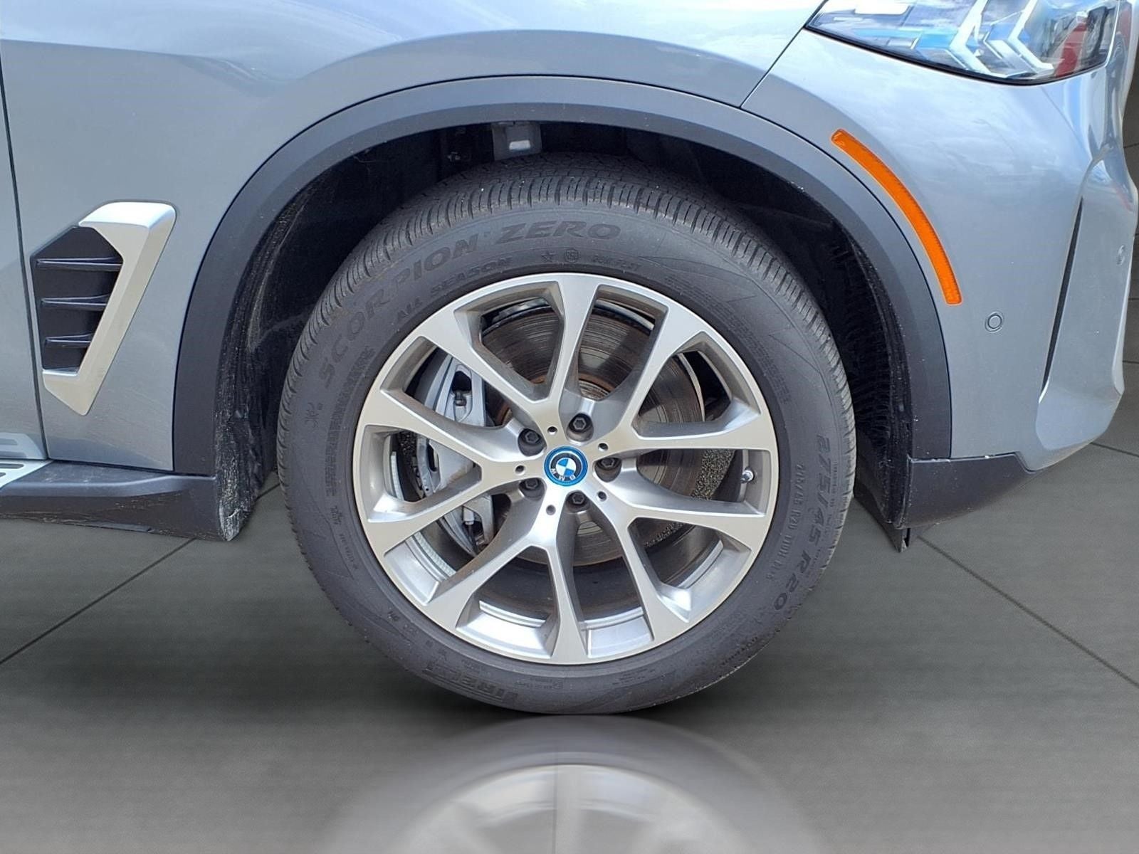 2025 BMW X5 xDrive50e