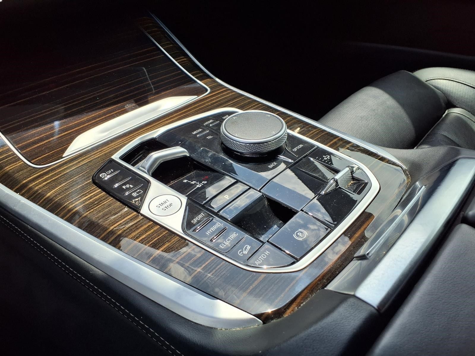 2025 BMW X5 xDrive50e