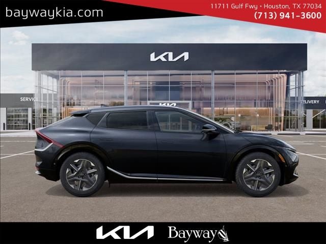 2025 Kia EV6 Light