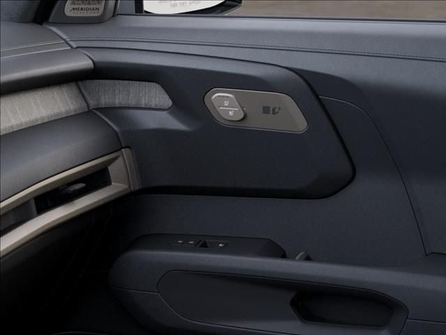 2027 Kia Telluride Hybrid Base