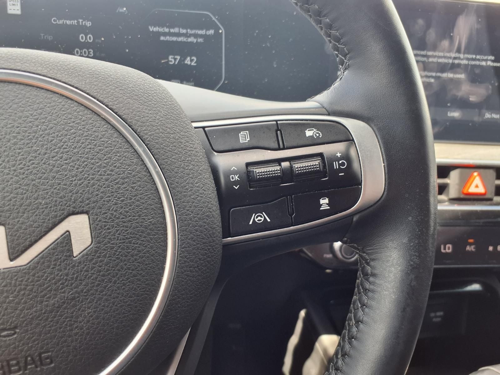 2025 Kia K5 EX