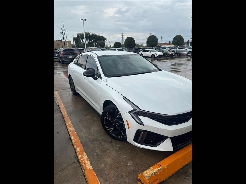 2025 Kia K5 GT-Line