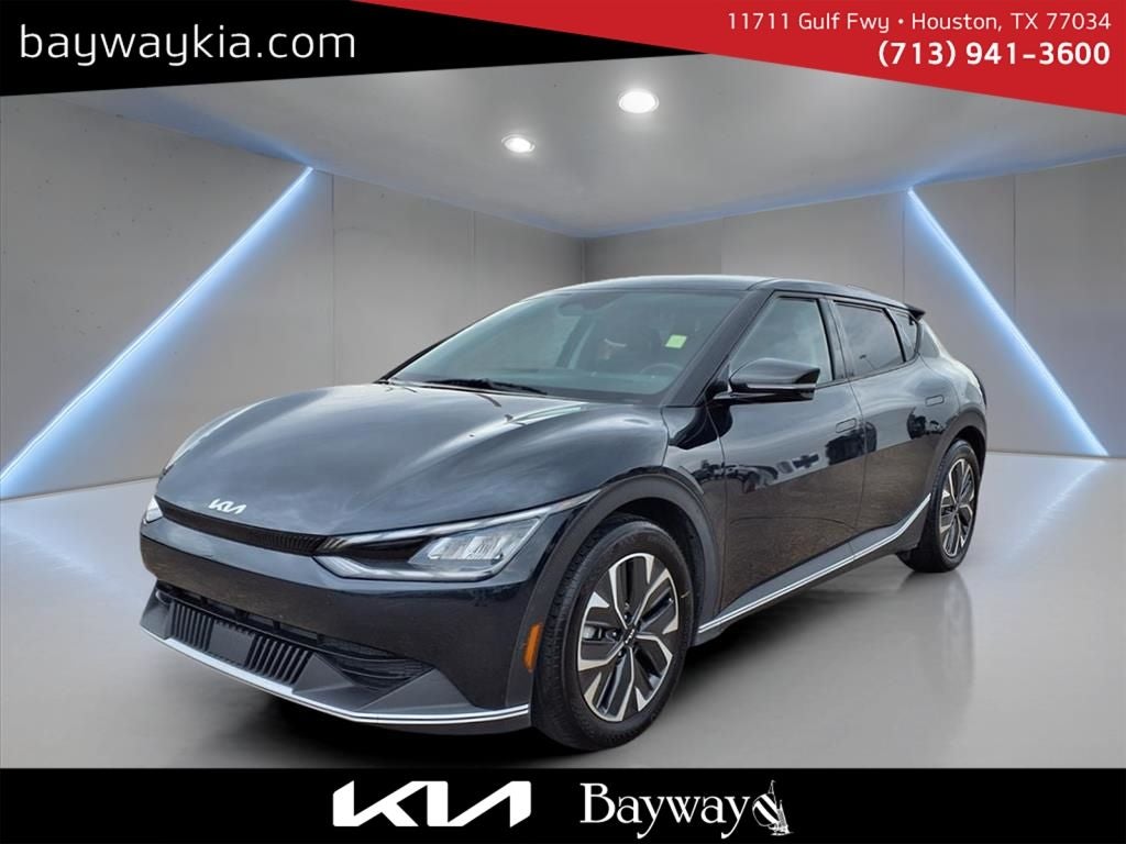 2024 Kia EV6 Light