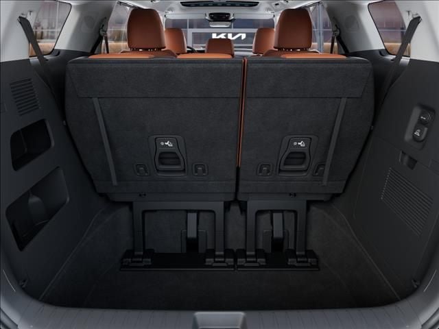 2026 Kia Carnival Base