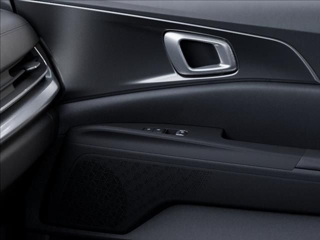 2026 Kia Carnival Base