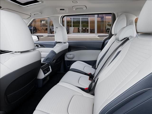 2026 Kia Carnival Base