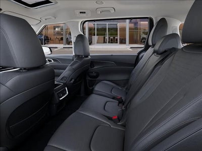 2026 Kia Carnival Base