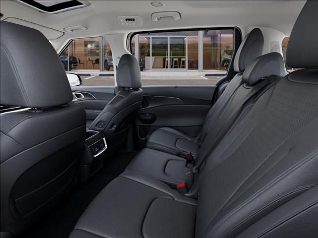 2026 Kia Carnival Base