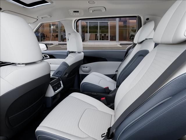 2026 Kia Carnival Base