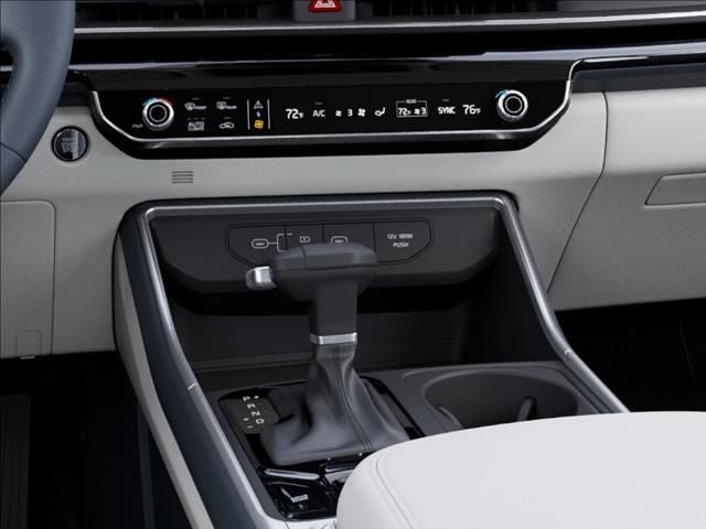 2026 Kia Carnival Base