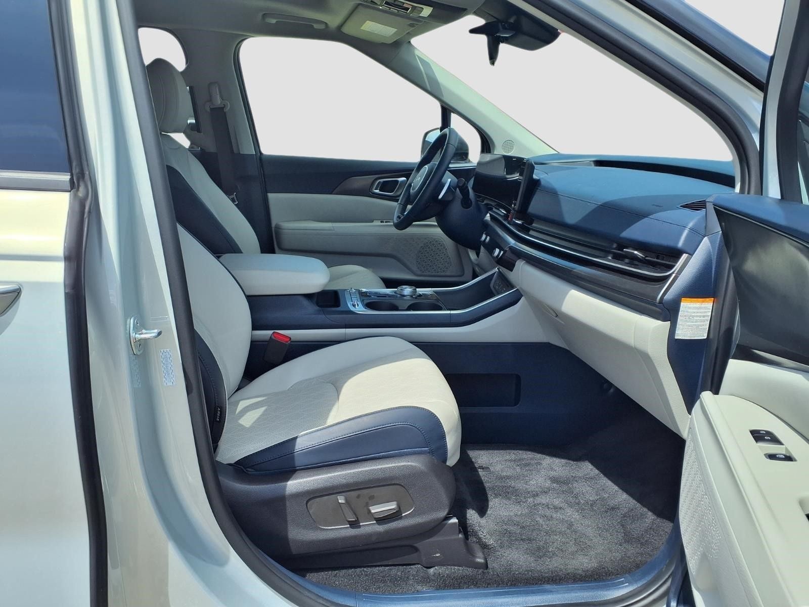 2025 Kia Carnival Hybrid SX