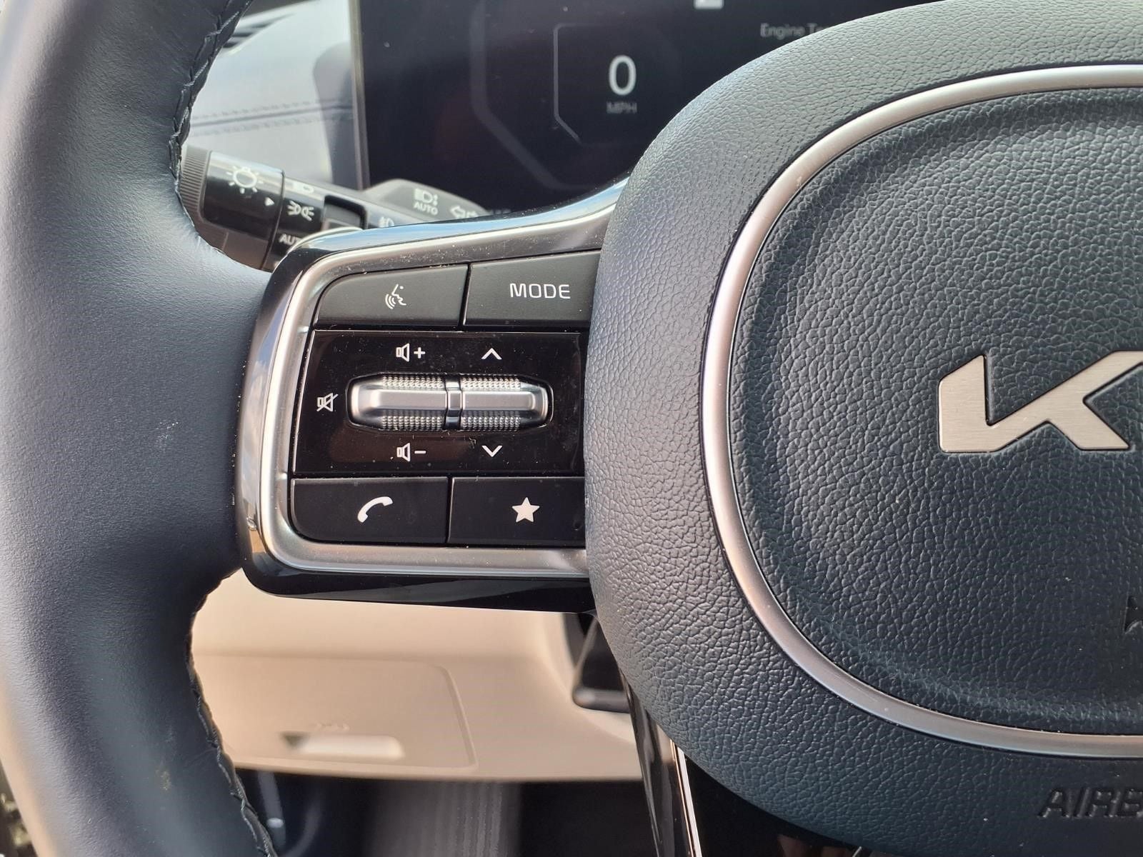 2025 Kia Carnival Hybrid SX