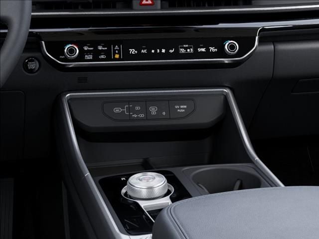 2026 Kia Carnival Hybrid Base