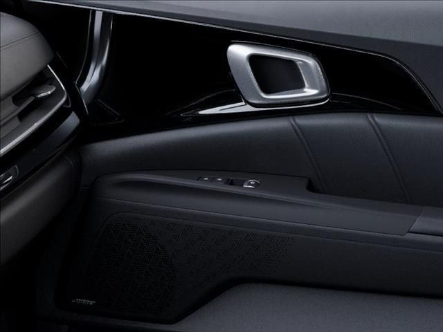 2026 Kia Carnival Hybrid Base