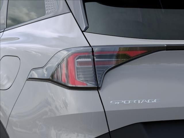 2027 Kia Sportage Hybrid Base