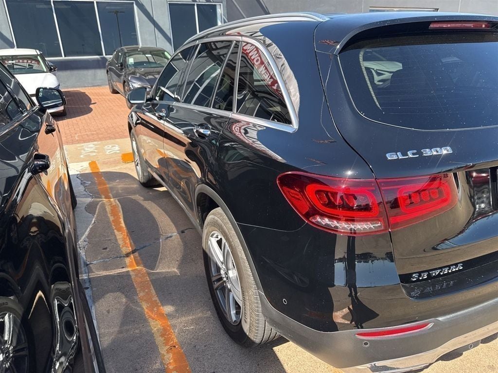 2021 Mercedes-Benz GLC GLC 300